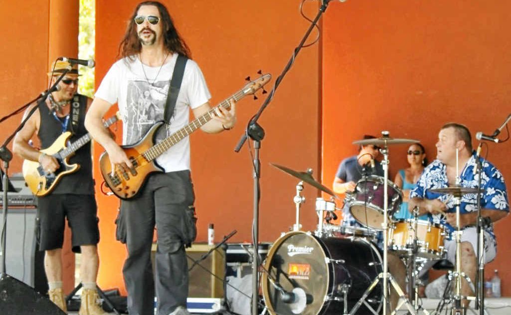 Stage co-ordinator Lee Turner with session musicians Mal Zeggo (bass) and Lenny Brodie (drums) will provide professional backing at Soundcheck. Stage co-ordinator Lee Turner with session musicians Mal Zeggo (bass) and Lenny Brodie (drums) will provide professional backing at Soundcheck.